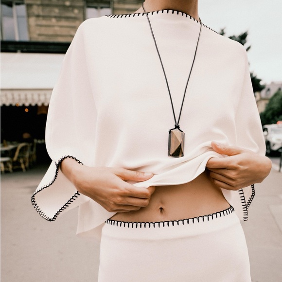 NWT Zara Contrast Embroidery Knit Top - Picture 2 of 16